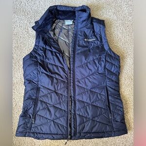 Women’s Columbia Heavenly insulated vest size large
